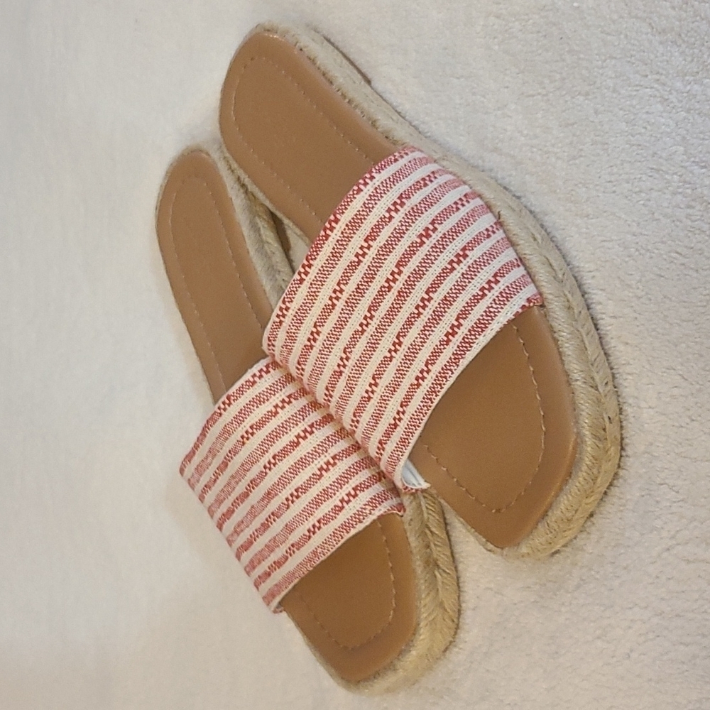 Shoes by universal thread